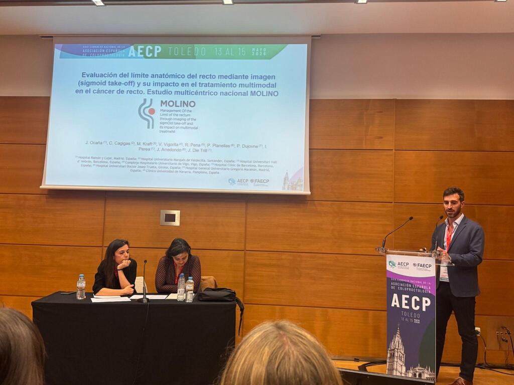 juan ocaña en el congreso nacional de coloproctologia